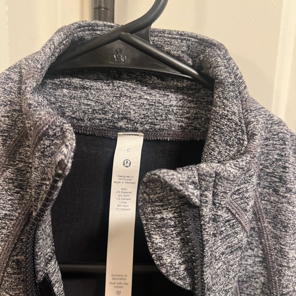 lululemon athletica Women's Heather Gray Utility Jacket - Picture 3 of 3